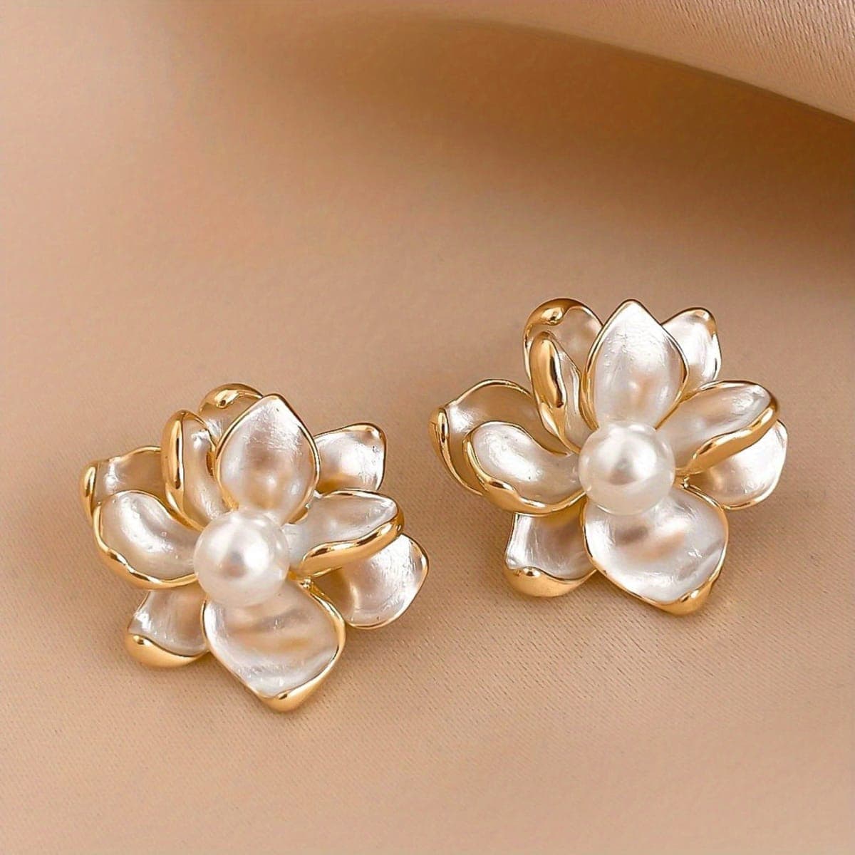 Korean Pearl Fresh Flower Earrings